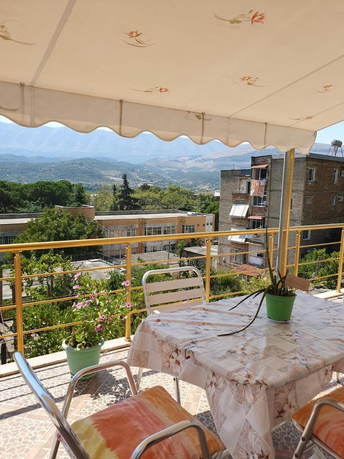 Sara Guesthouse Berat Dış mekan fotoğraf