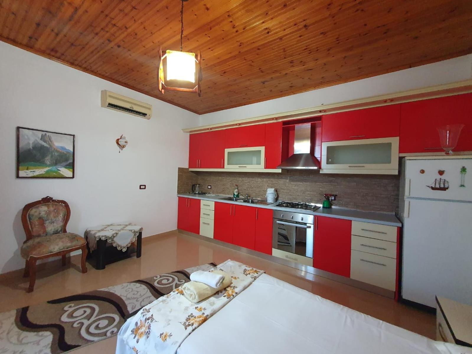 Sara Guesthouse Berat Dış mekan fotoğraf