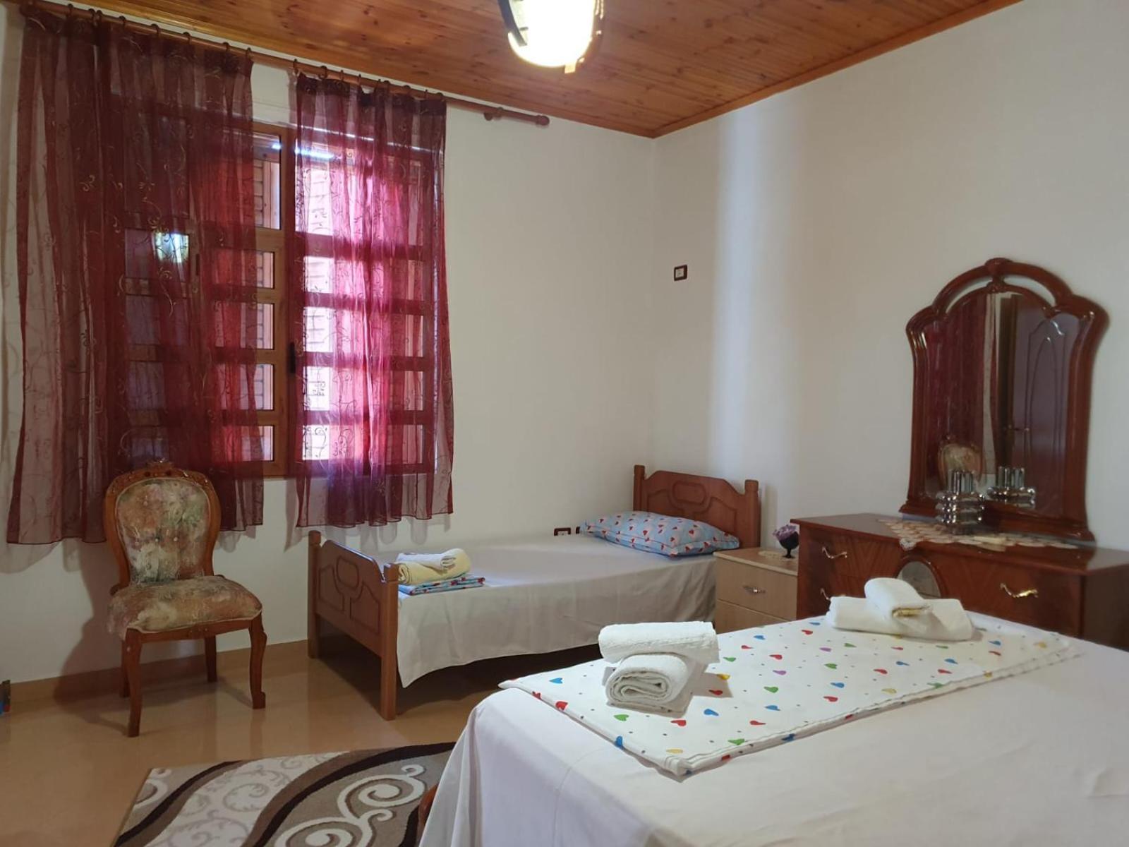 Sara Guesthouse Berat Dış mekan fotoğraf